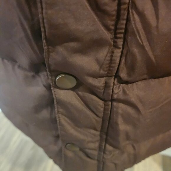 St Johns Bay NWT Brown Puffer Jacket. EXCELLENT CONDITION! Size L - Picture 8 of 12